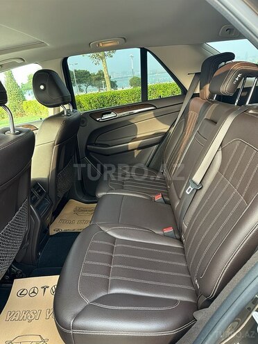 Mercedes GLE 250 4MATIC 2016, 209,700 km - 2.1 л - Bakı