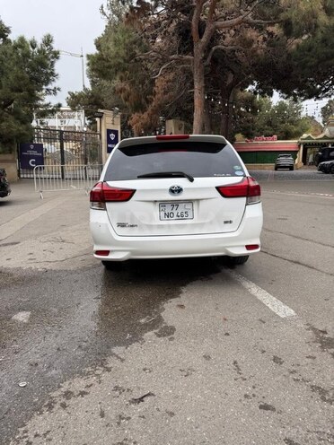 Toyota Corolla Fielder 2017, 150,000 km - 1.5 л - Bakı