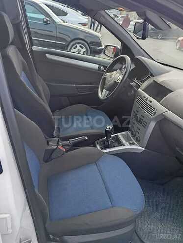 Opel Astra 2009, 302,000 km - 1.4 l - Bakı