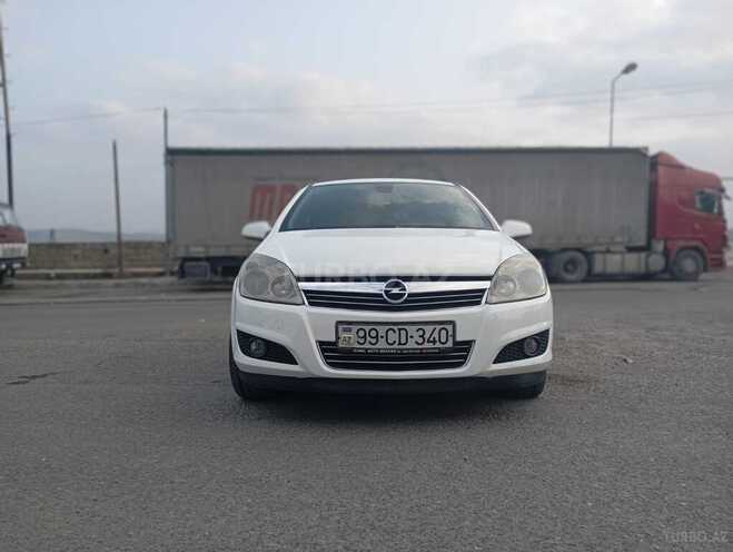 Opel Astra 2009, 302,000 km - 1.4 l - Bakı