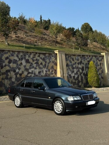 Mercedes C 240 1997, 370,000 km - 2.4 л - Tovuz