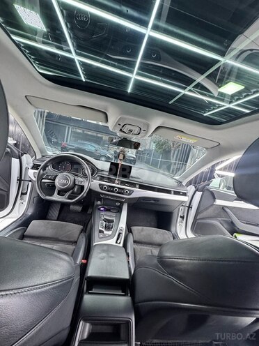 Audi A5-5