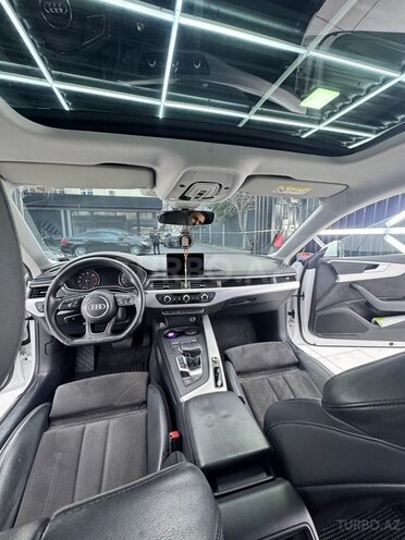 Audi A5-9