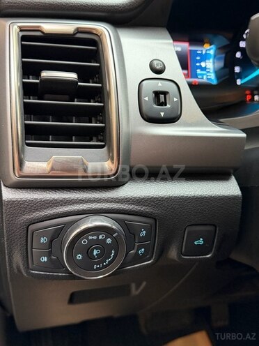 Ford Ranger-8
