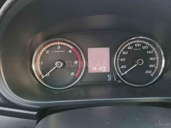 Mitsubishi L200 2021, 61,000 km - 2.4 l - Bakı
