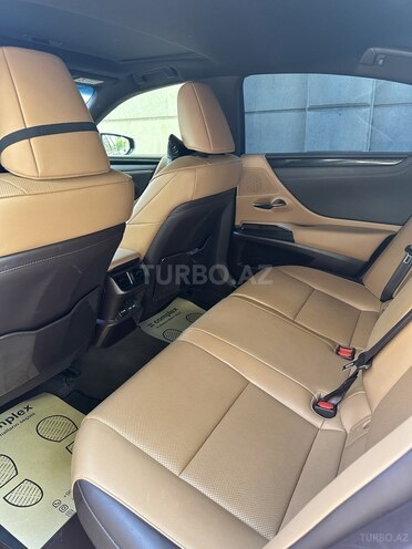 Lexus ES 300h 2020, 99,500 km - 2.5 л - Bakı
