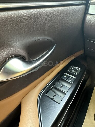 Lexus ES 300h 2020, 99,500 km - 2.5 л - Bakı
