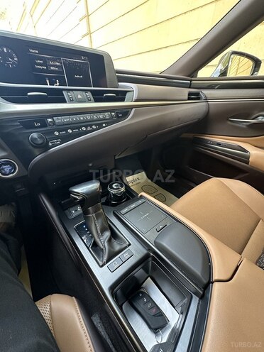 Lexus ES 300h 2020, 99,500 km - 2.5 л - Bakı