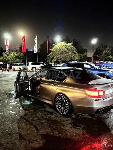 BMW 528 2013, 295,000 km - 2.0 l - Bakı
