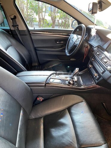 BMW 528 2013, 295,000 km - 2.0 l - Bakı