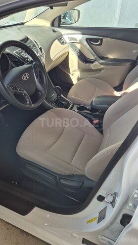 Hyundai Elantra 2015, 111,367 km - 1.8 л - Bakı