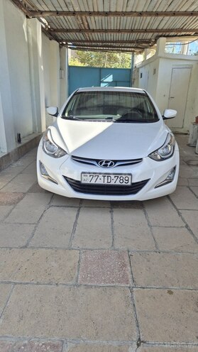 Hyundai Elantra 2015, 111,367 km - 1.8 л - Bakı