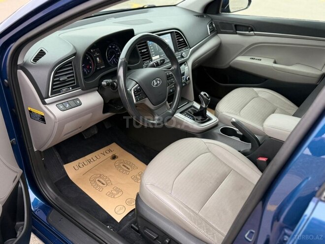 Hyundai Elantra 2016, 98,000 km - 2.0 l - Bakı
