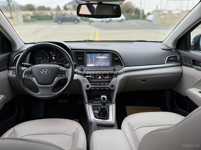 Hyundai Elantra 2016, 98,000 km - 2.0 l - Bakı