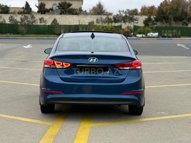 Hyundai Elantra 2016, 98,000 km - 2.0 l - Bakı