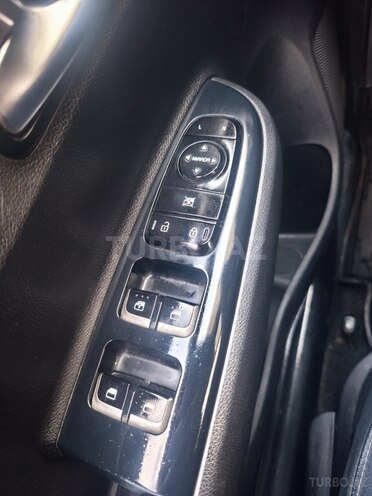 Kia Rio X-Line 2019, 172,000 km - 1.6 л - Bakı