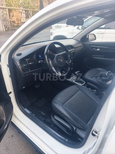 Kia Rio X-Line 2019, 172,000 km - 1.6 л - Bakı