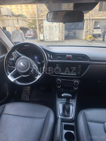 Kia Rio X-Line 2019, 172,000 km - 1.6 л - Bakı