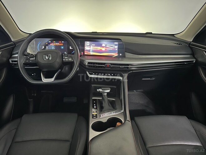 Changan CS 35 Plus-13