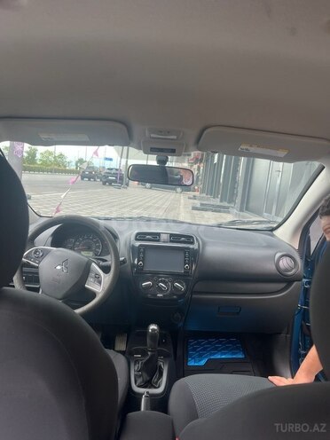 Mitsubishi Mirage 2019, 100,000 km - 1.2 л - Bakı