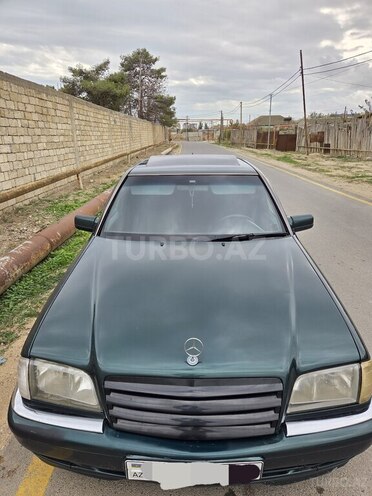 Mercedes C 220 2000, 439,000 km - 2.2 l - Bakı