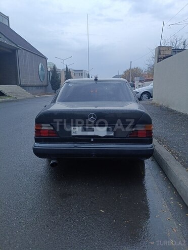 Mercedes 230 E 1991, 324,000 km - 2.3 л - Goranboy