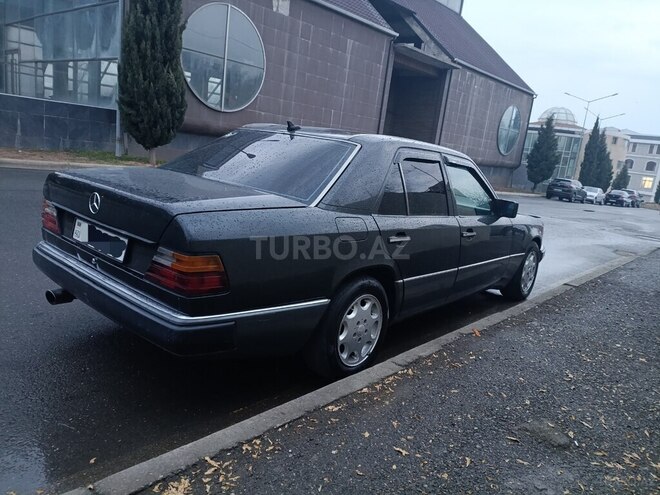 Mercedes 230 E 1991, 324,000 km - 2.3 л - Goranboy
