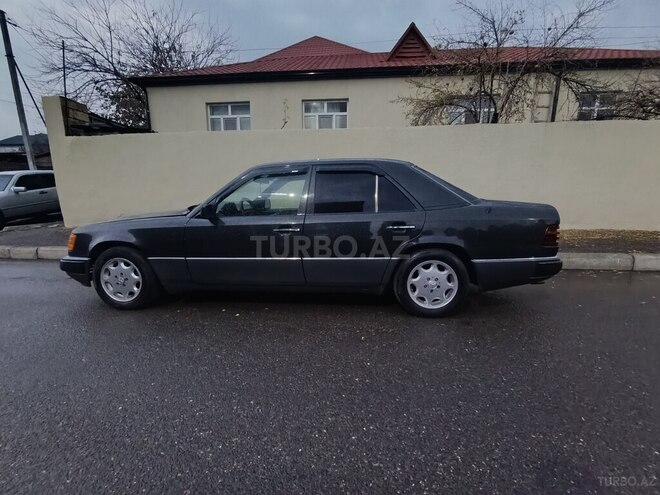 Mercedes 230 E 1991, 324,000 km - 2.3 л - Goranboy