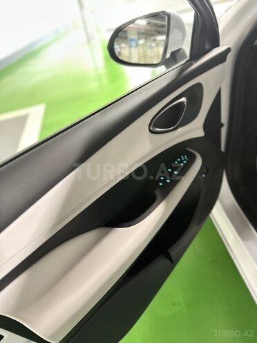 BYD Seal 05-4