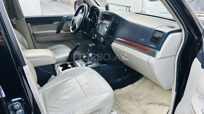 Mitsubishi Pajero 2007, 182,000 km - 3.0 л - Gəncə