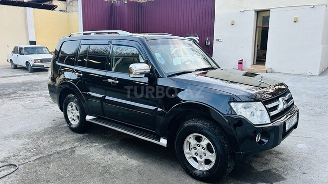 Mitsubishi Pajero 2007, 182,000 km - 3.0 л - Gəncə