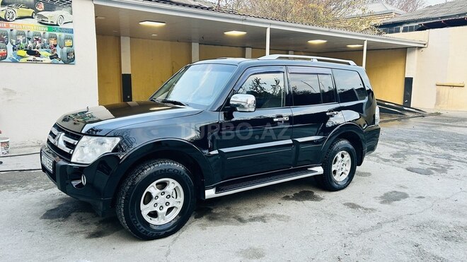 Mitsubishi Pajero 2007, 182,000 km - 3.0 л - Gəncə