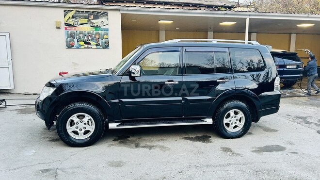 Mitsubishi Pajero 2007, 182,000 km - 3.0 л - Gəncə