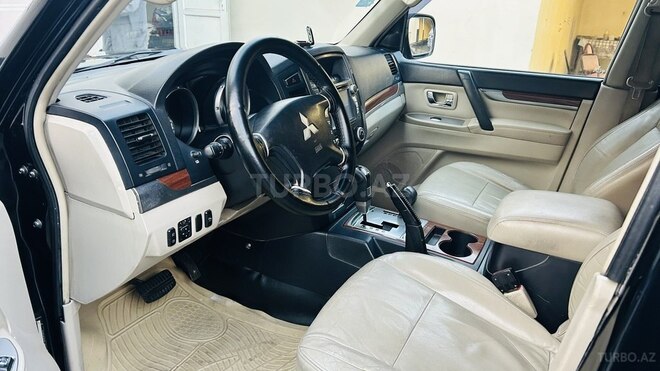 Mitsubishi Pajero 2007, 182,000 km - 3.0 л - Gəncə