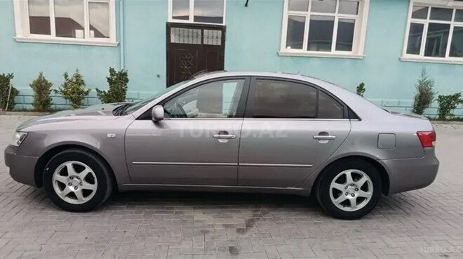 Hyundai Sonata 2005, 300,000 km - 2.4 l - Xudat
