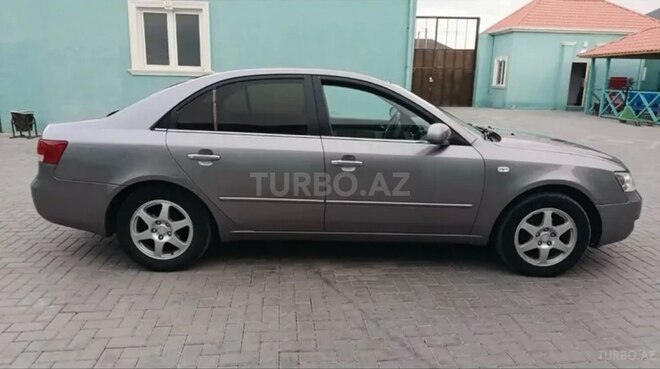 Hyundai Sonata 2005, 300,000 km - 2.4 l - Xudat