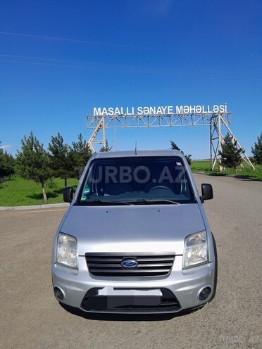 Ford Transit Connect-2