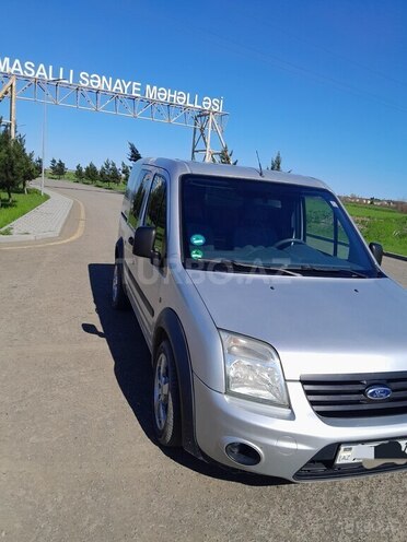 Ford Transit Connect-4