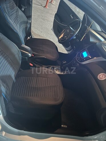 Hyundai Accent 2015, 275,000 km - 1.6 l - Bakı