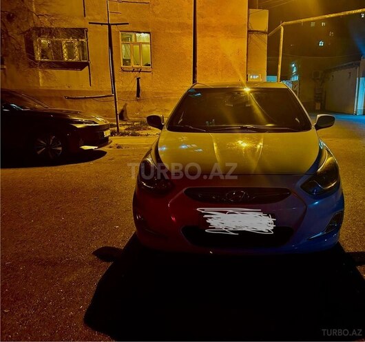 Hyundai Accent 2015, 275,000 km - 1.6 l - Bakı