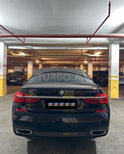 BMW 740-5