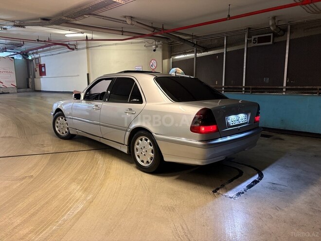Mercedes C 220 1999, 250,836 km - 2.2 л - Bakı