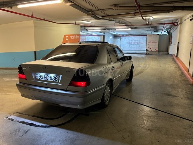 Mercedes C 220 1999, 250,836 km - 2.2 л - Bakı
