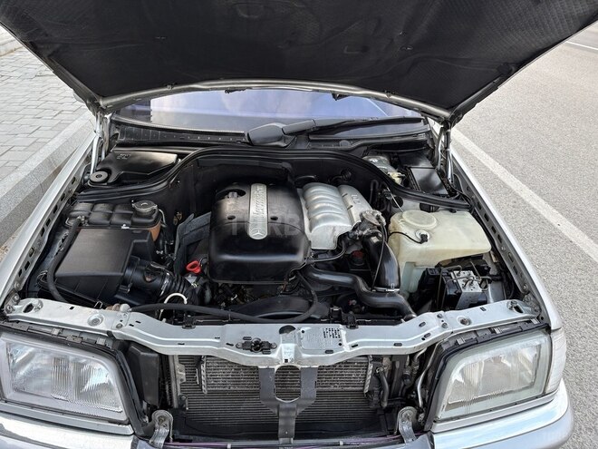 Mercedes C 220 1999, 250,836 km - 2.2 л - Bakı