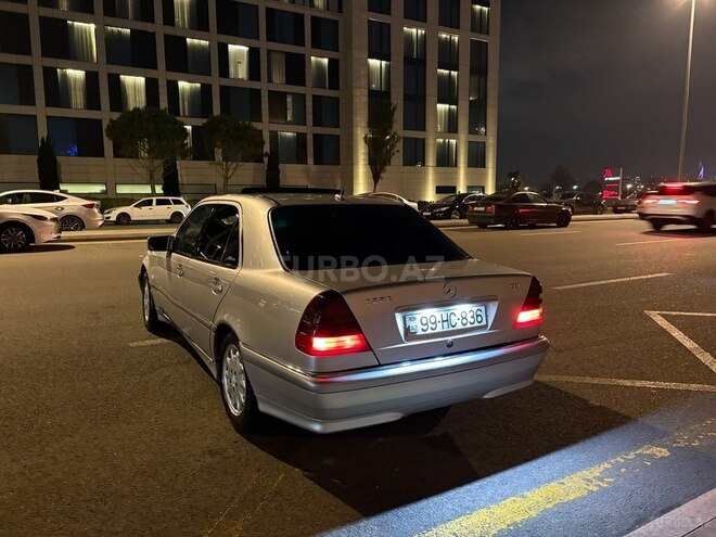 Mercedes C 220 1999, 250,836 km - 2.2 л - Bakı