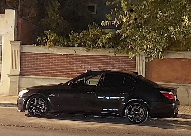 BMW 530 2004, 394,650 km - 3.0 l - Bakı