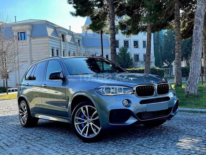 BMW X5 2015, 140,500 km - 3.0 л - Bakı