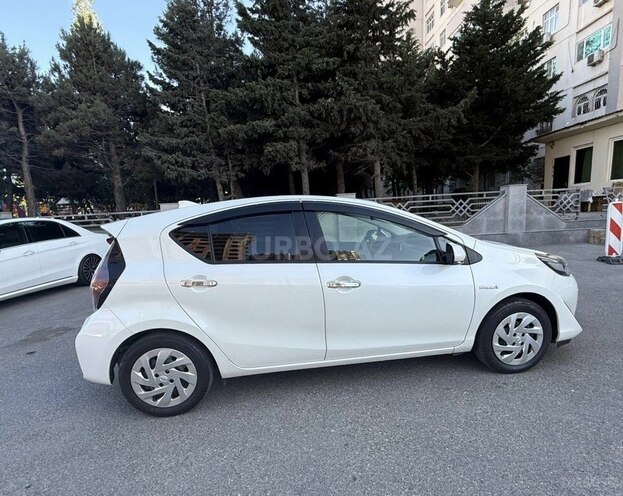 Toyota Aqua 2019, 71,000 km - 1.5 л - Bakı