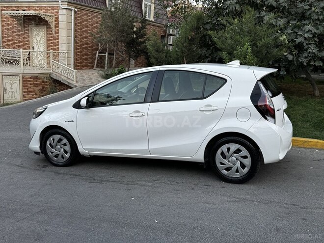 Toyota Aqua 2019, 71,000 km - 1.5 л - Bakı