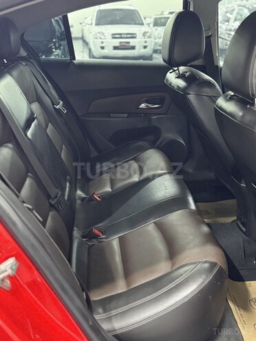 Chevrolet Cruze-21